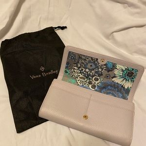 Vera Bradley Audrey Leather Wallet